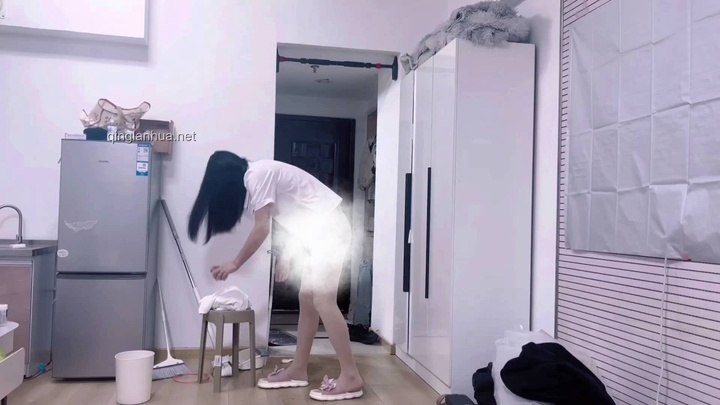 #子镜 『入室劫匪强奸小男娘』.mp4