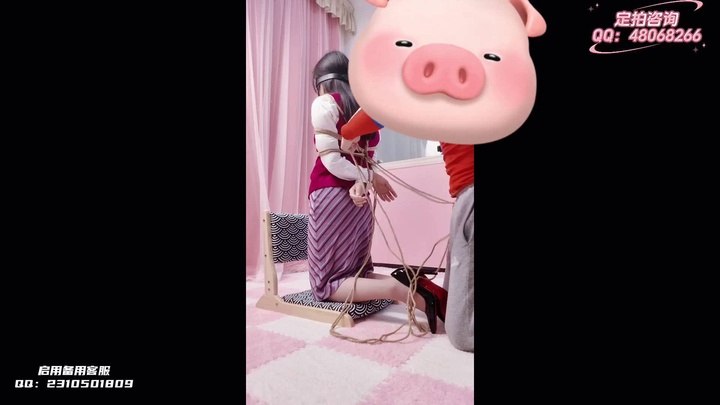 #许墨工作室 新模试镜-娜娜-侧空红底高跟肉丝空姐.mp4