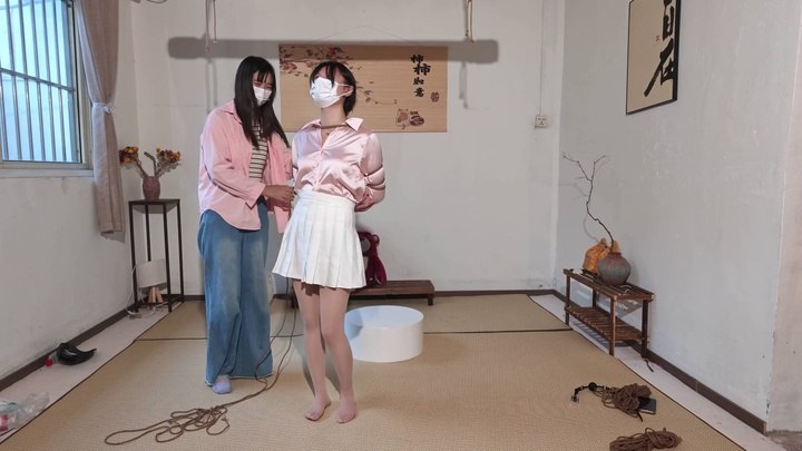 #Aunt 菜鸟缚手的胡乱捆绑.mp4